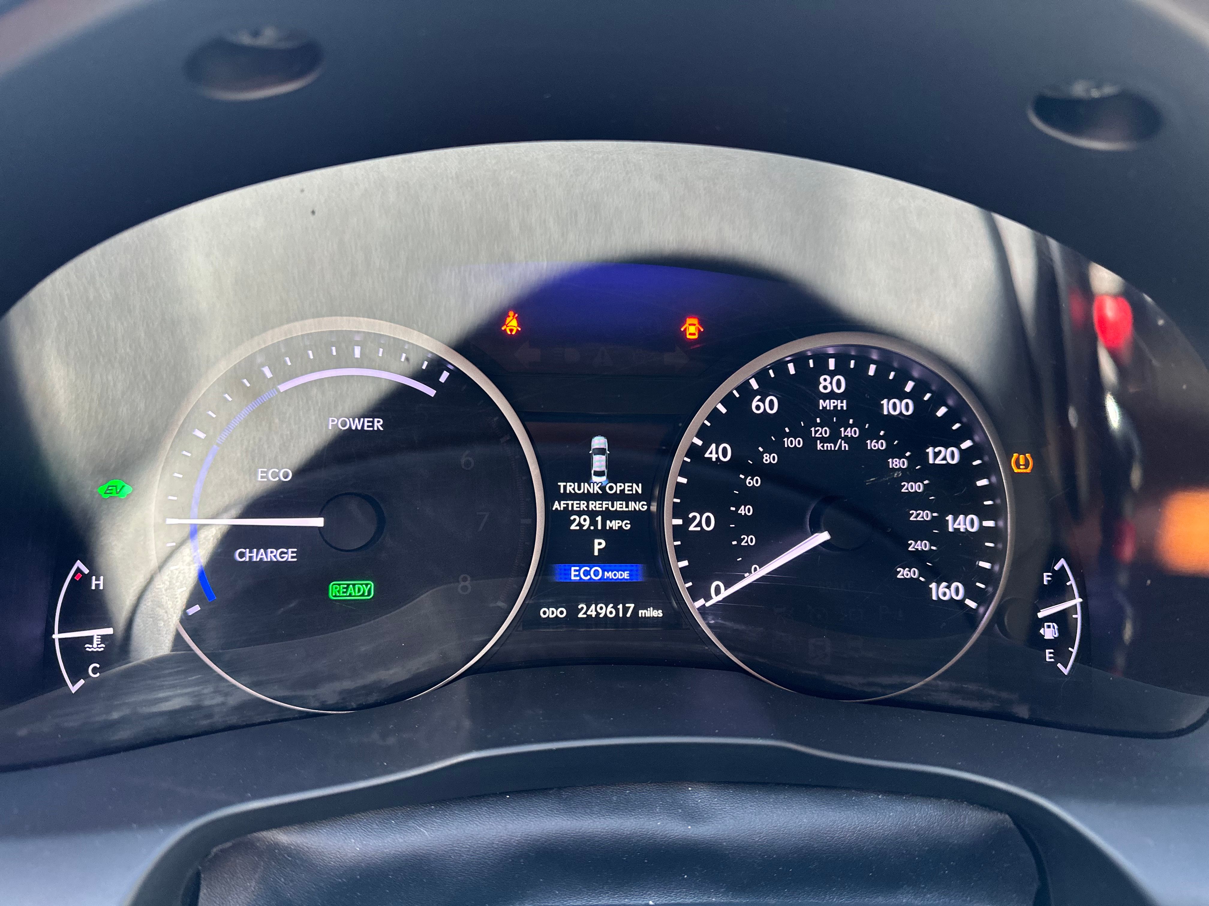 Used 2013 Lexus ES 300h w/ Luxury Pkg FWD image 17