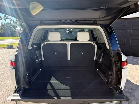 Used 2023 Rivian R1S Adventure image 11