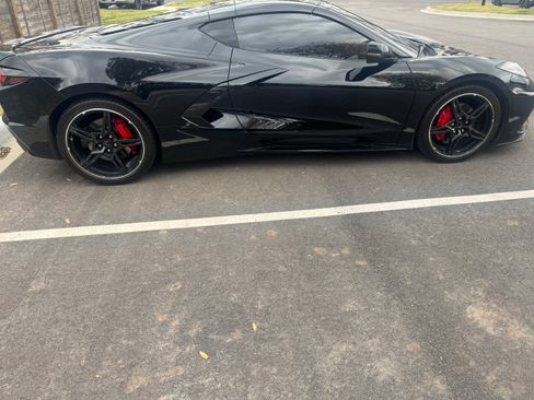 Used 2024 Chevrolet Corvette Stingray Premium Cpe w/ LPO, Roadside Safety Package image 6