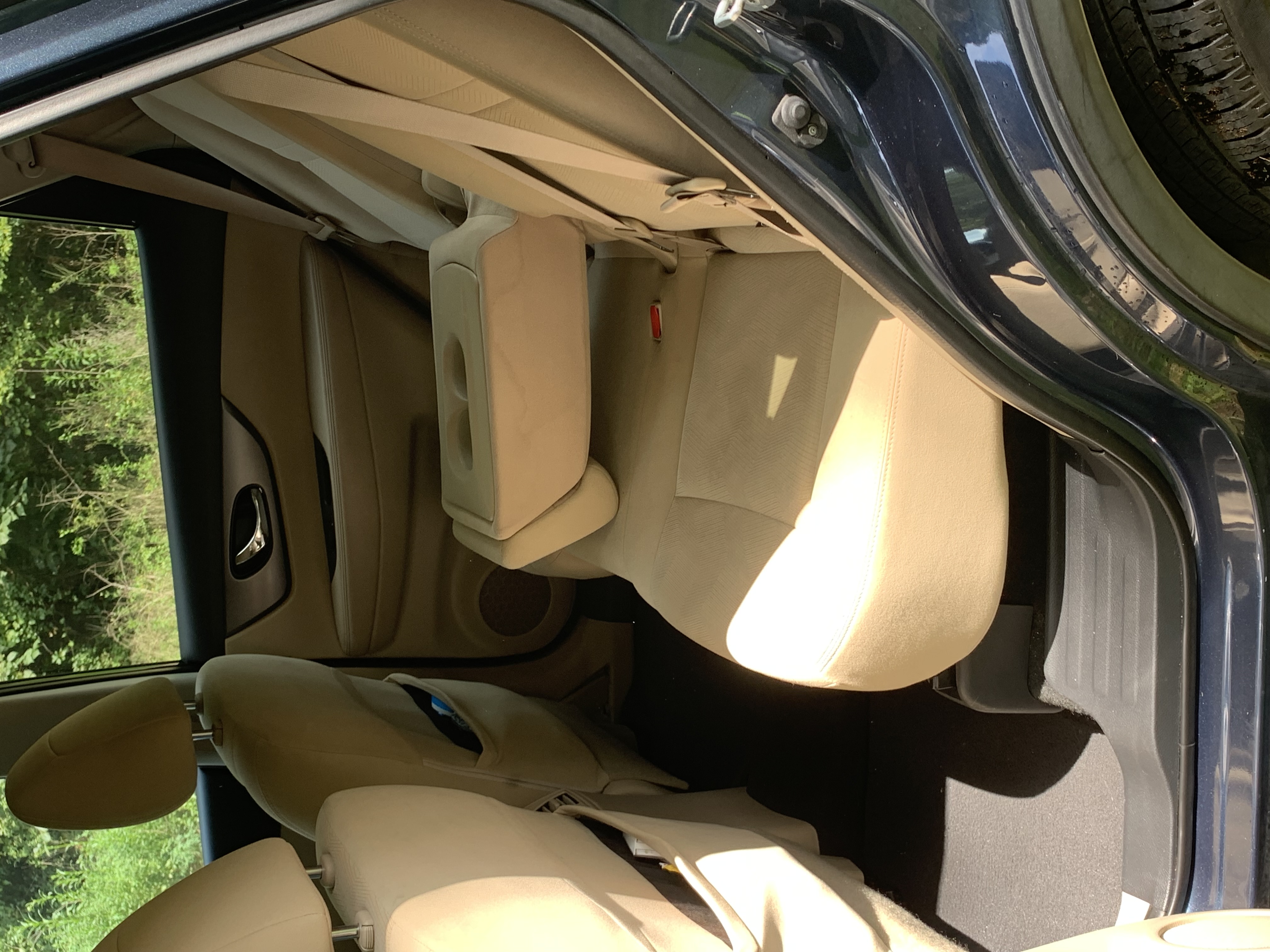 Used 2016 Nissan Rogue S w/ Appearance Package FWD image 5
