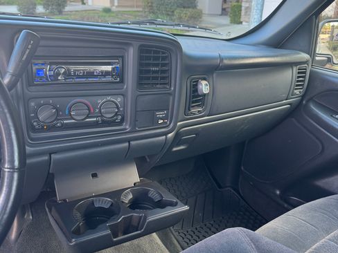 Used 2000 Chevrolet Silverado 1500 LS w/ Off-Road Chassis Pkg image 13