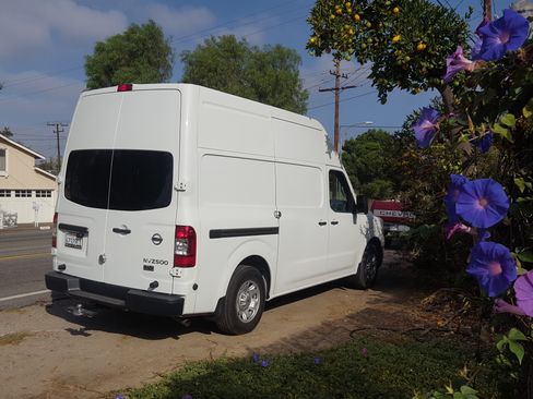 Used 2013 Nissan NV 2500 S w/ PWR Basic Pkg image 2