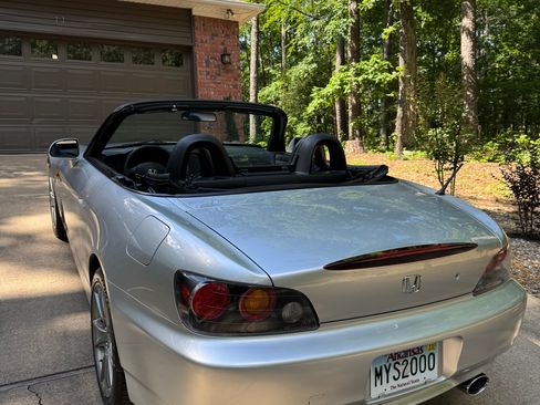 Used 2005 Honda S2000 image 5