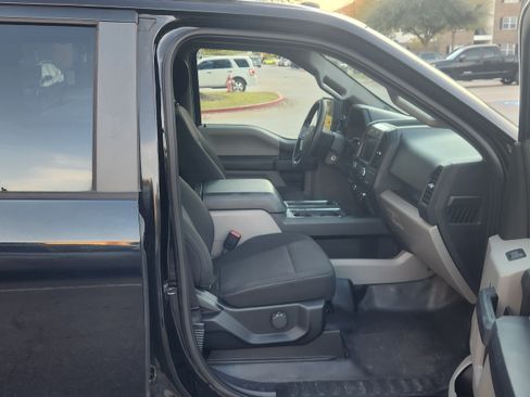 Used 2017 Ford F150 XL w/ Equipment Group 101A Mid image 15