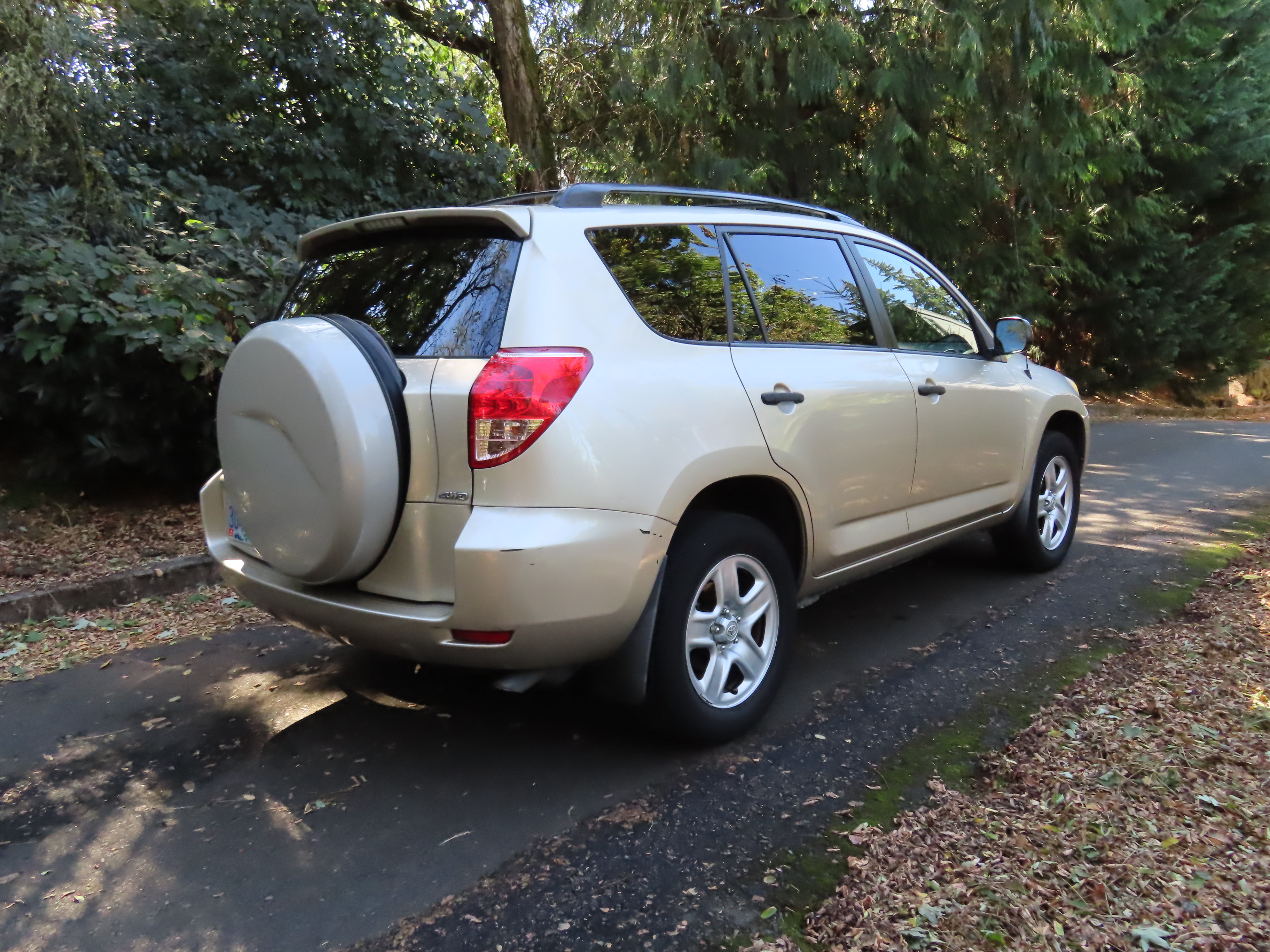 Used 2008 Toyota RAV4 4WD V6 image 5