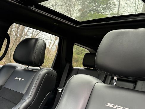 Used 2020 Jeep Grand Cherokee SRT image 12