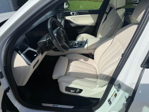 Used 2026 BMW X7 xDrive40i w/ Executive Package image 20