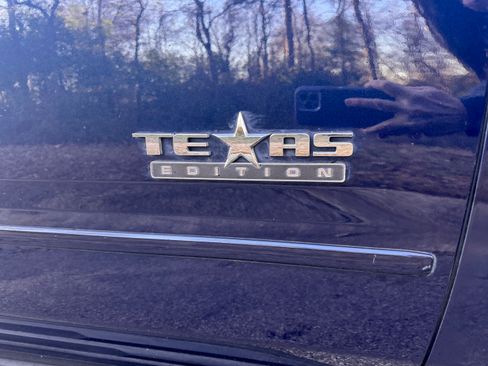 Used 2017 Chevrolet Tahoe LT w/ Texas Edition Package image 5