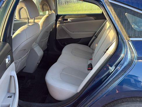 Used 2016 Hyundai Sonata SE FWD image 6