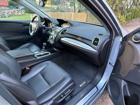 Used 2016 Acura RDX AWD w/ Technology Package image 9