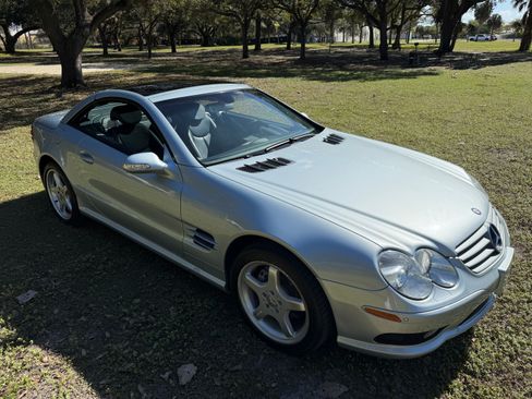 Used 2003 Mercedes-Benz SL 500 image 2