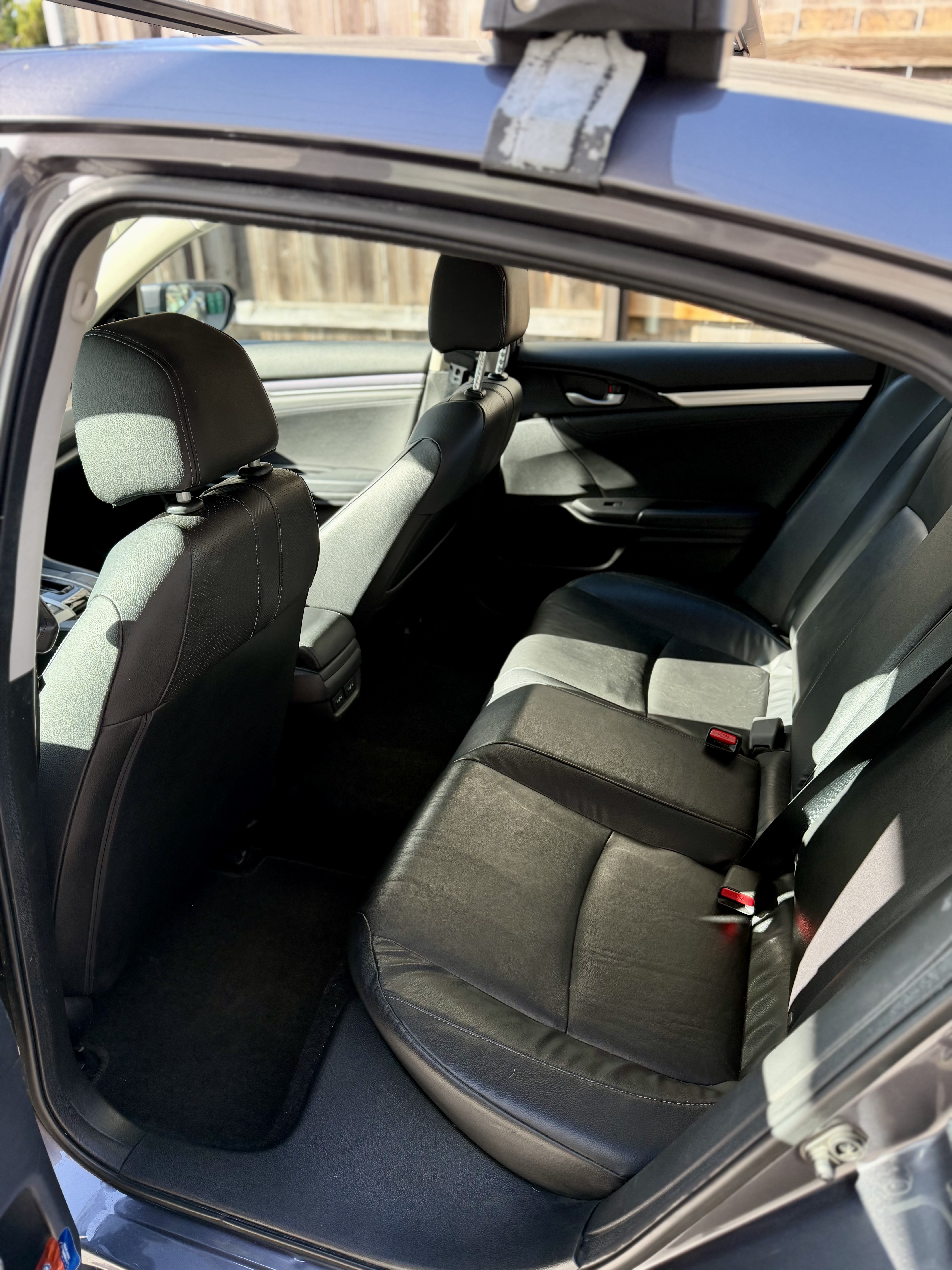 Used 2016 Honda Civic Touring image 12