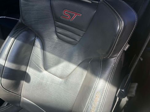 Used 2015 Ford Focus ST w/ Equipment Group 402A image 6