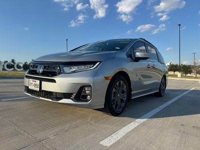 Used 2025 Honda Odyssey Touring