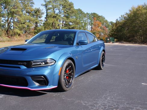 Used 2021 Dodge Charger SRT Hellcat RWD image 8
