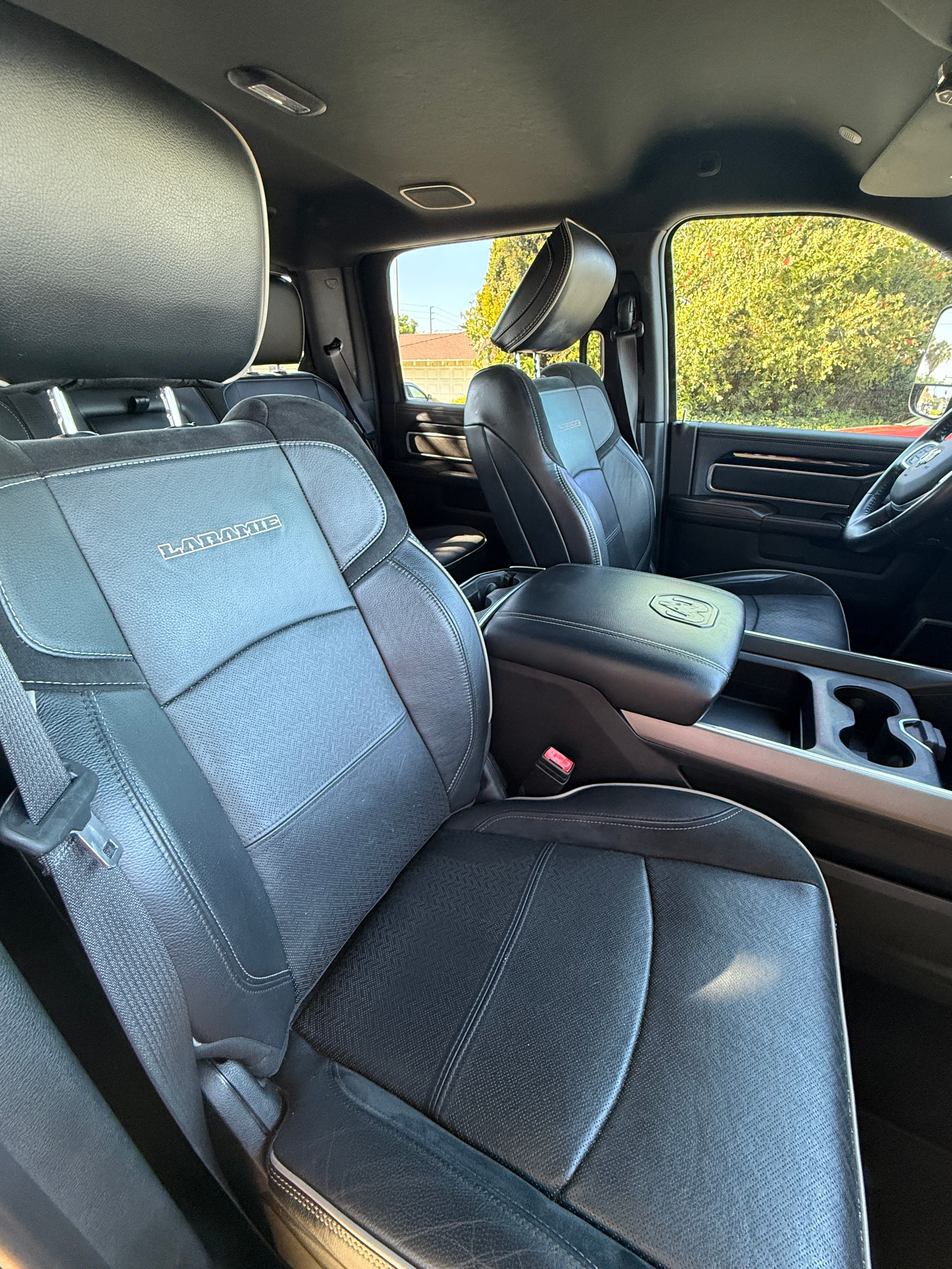 Used 2021 RAM 3500 Laramie AWD/4WD image 18