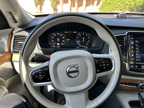 Used 2019 Volvo XC90 T6 Inscription w/ Luxury Package AWD/4WD image 11