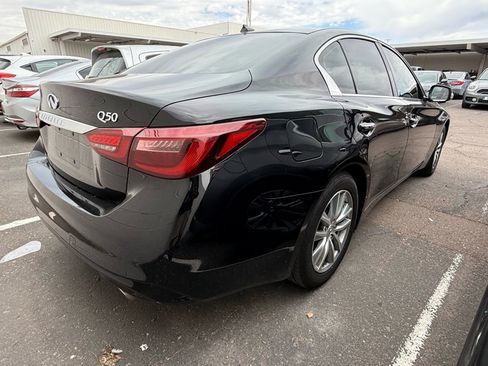 Used 2019 INFINITI Q50 Luxe image 5