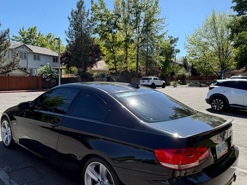 Used 2007 BMW 335i Coupe RWD image 4