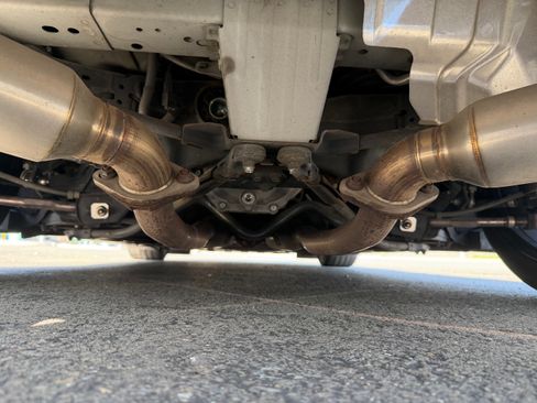 Used 2015 Nissan 370Z Touring image 6