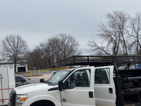 Used 2016 Ford F350 XL w/ Snow Plow Prep Package image 11