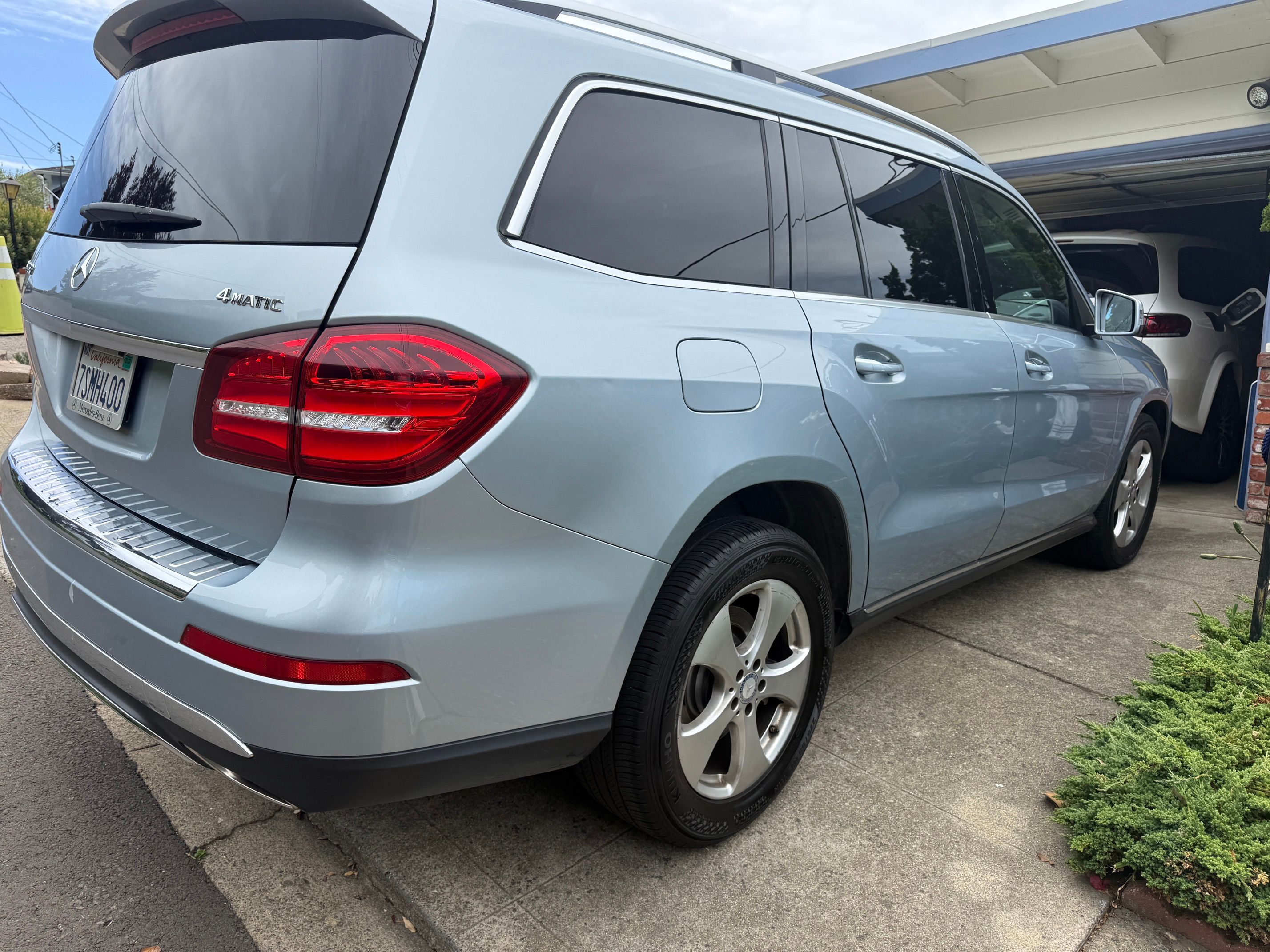 Used 2017 Mercedes-Benz GLS 450 4MATIC image 5
