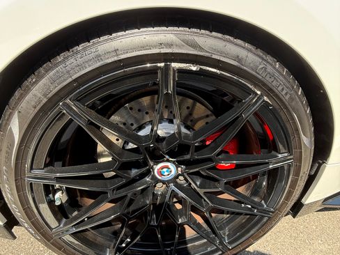 Used 2023 BMW M4 Coupe RWD image 11