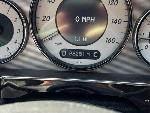 Used 2011 Mercedes-Benz CLS 550 image 14