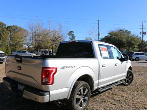 Used 2016 Ford F150 XLT w/ Equipment Group 302A Luxury image 4