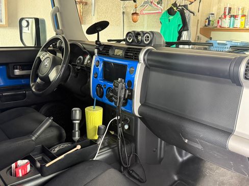 Used 2007 Toyota FJ Cruiser 4WD image 18