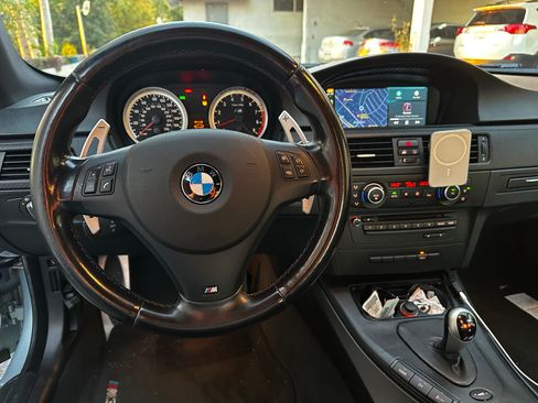 Used 2011 BMW M3 Coupe image 13