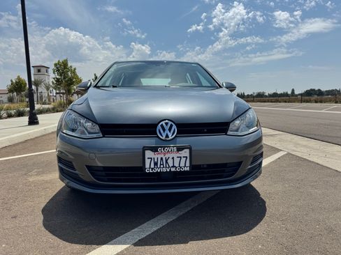 Used 2017 Volkswagen Golf Wolfsburg Edition FWD image 4