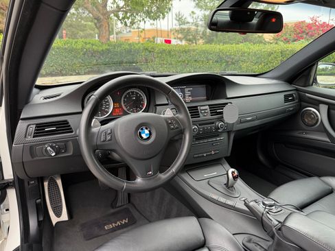 Used 2011 BMW M3 Coupe image 22