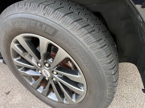 Used 2020 Ford Expedition Max Limited RWD image 13