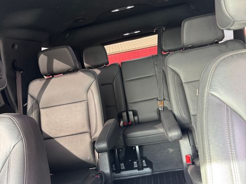 Used 2021 Chevrolet Tahoe Z71 image 11