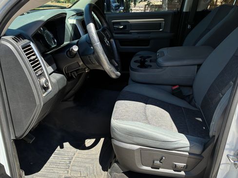 Used 2015 RAM 1500 Big Horn AWD/4WD image 9