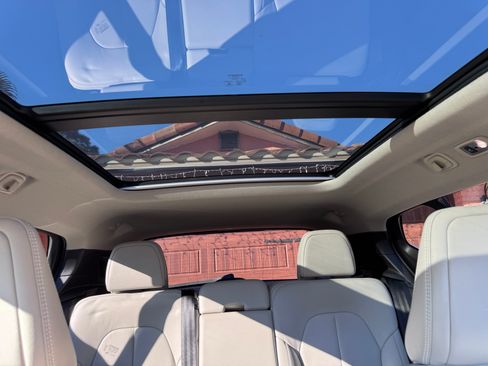 Used 2020 Volvo XC40 T4 Inscription w/ Protection Package Premier image 19