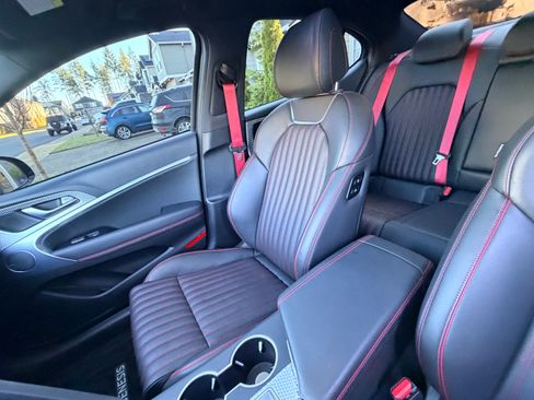 Used 2023 Genesis G70 2.0T w/ Sport Prestige Package image 14