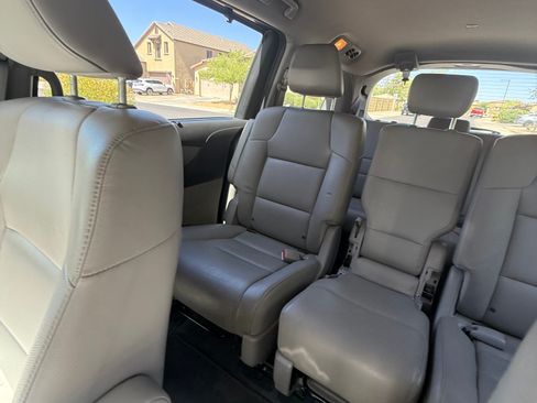 Used 2014 Honda Odyssey EX-L image 9