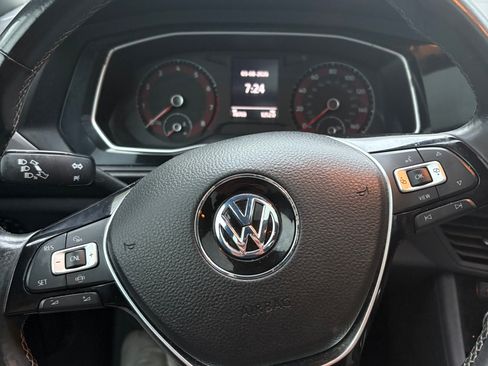 Used 2019 Volkswagen Jetta R-Line w/ R-Line Cold Weather Package image 9