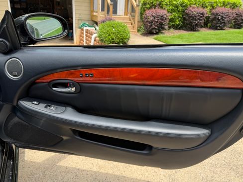 Used 2004 Lexus SC 430 Convertible RWD image 14