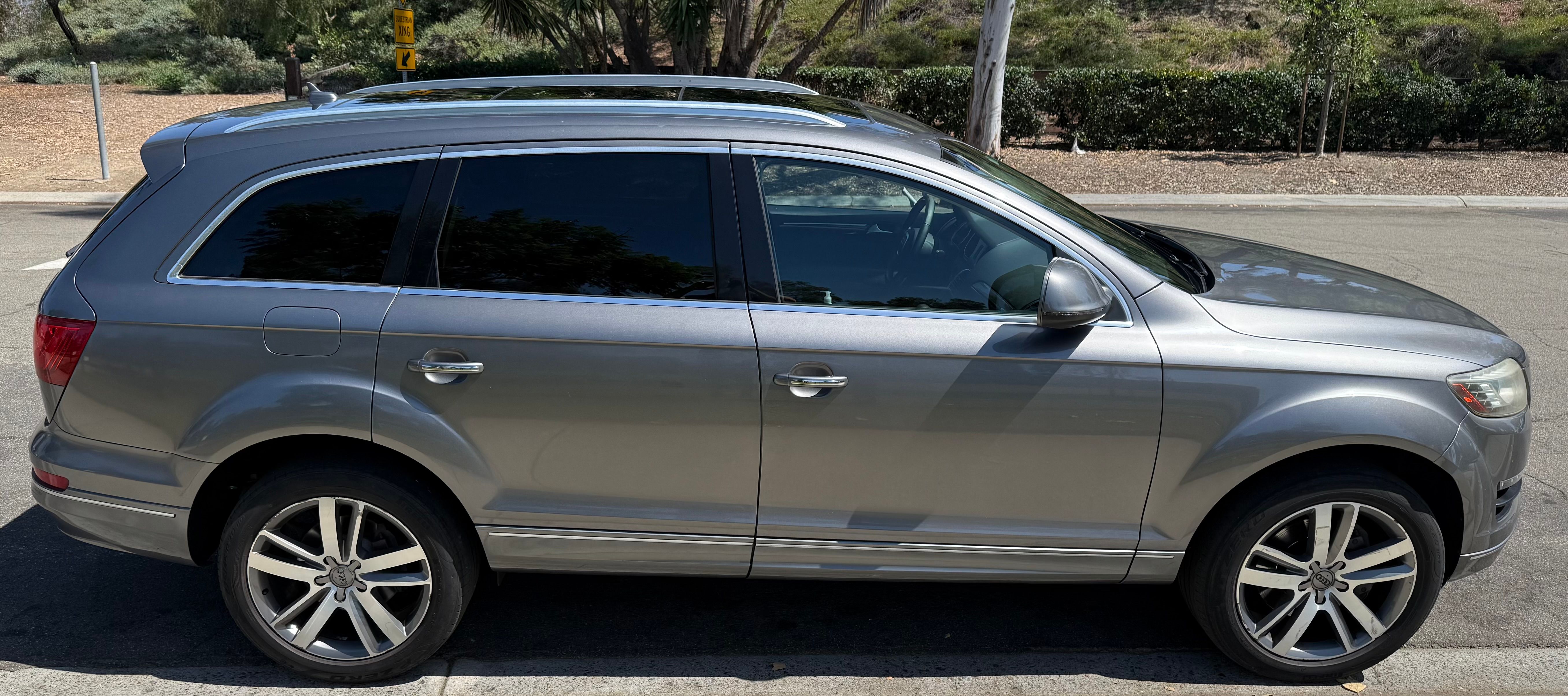 Used 2011 Audi Q7 3.0T Premium Plus AWD/4WD image 6