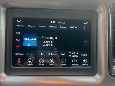 Used 2022 Dodge Challenger SXT w/ Blacktop Package image 19