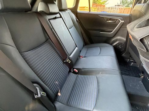 Used 2021 Toyota RAV4 XSE AWD/4WD image 10