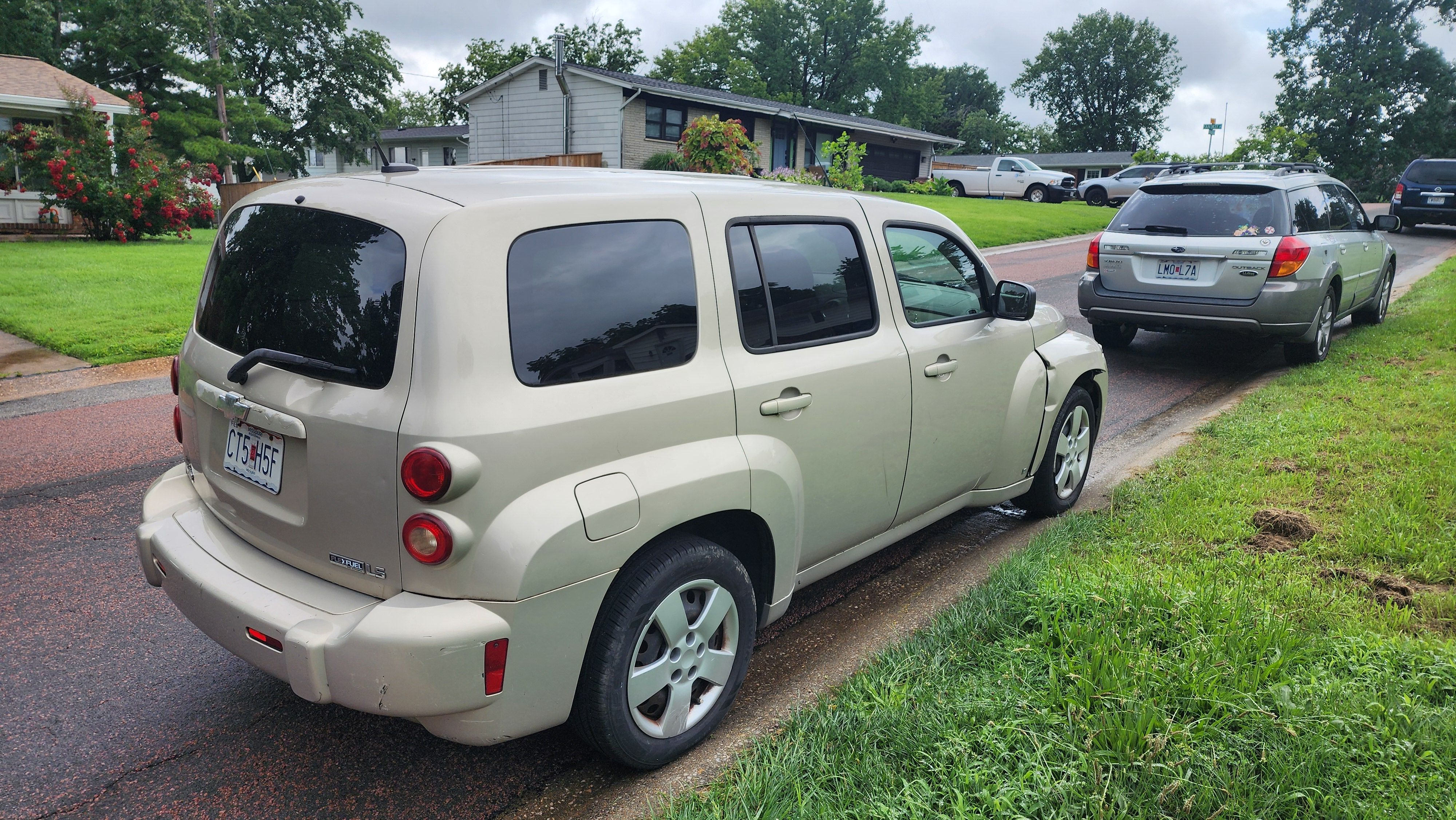Used 2009 Chevrolet HHR LS FWD image 5