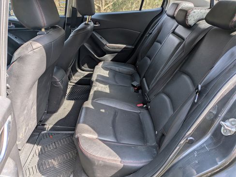 Used 2014 MAZDA MAZDA3 s Grand Touring image 8