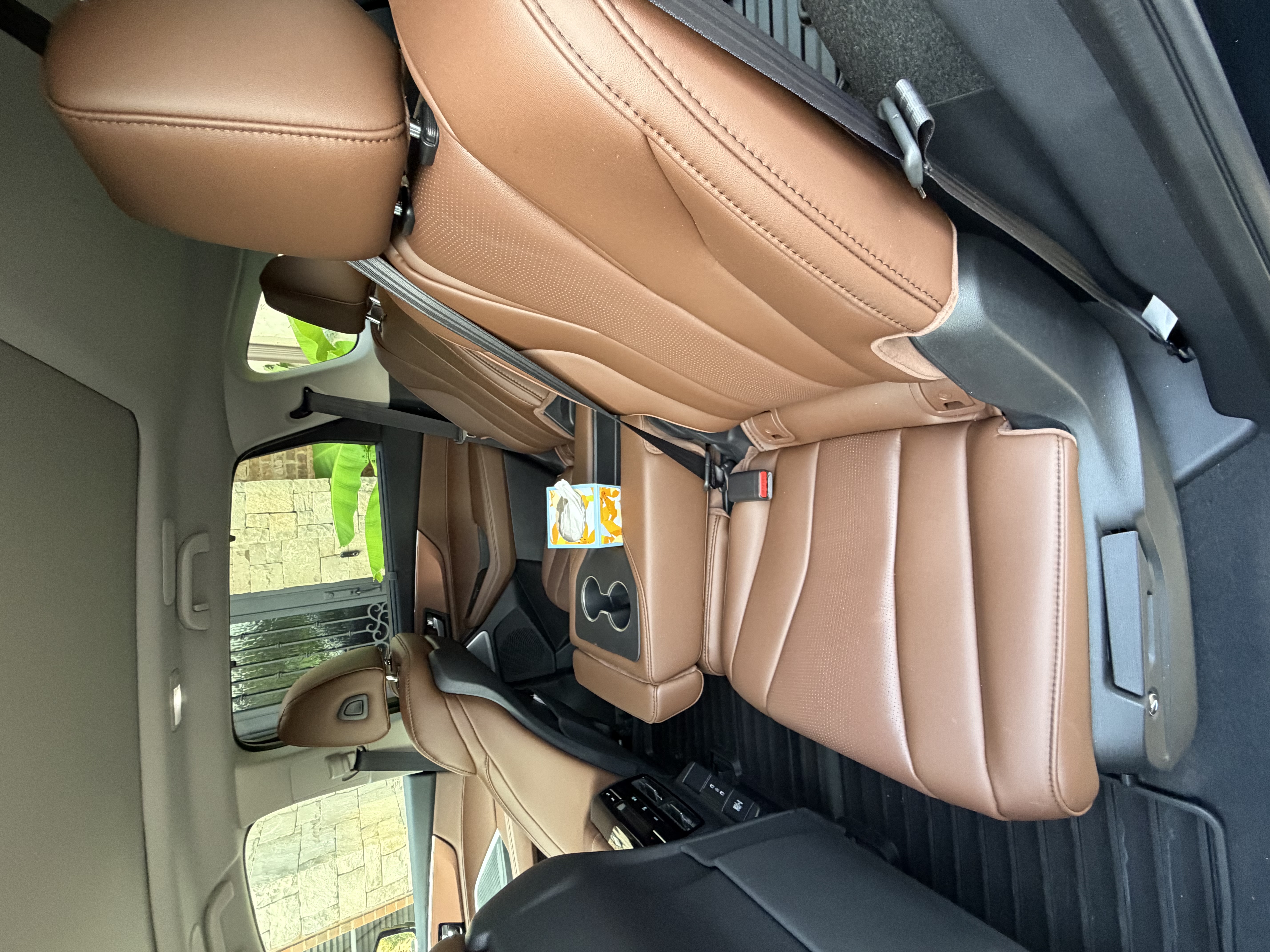 Used 2025 Acura MDX SH-AWD w/ Technology Package image 4