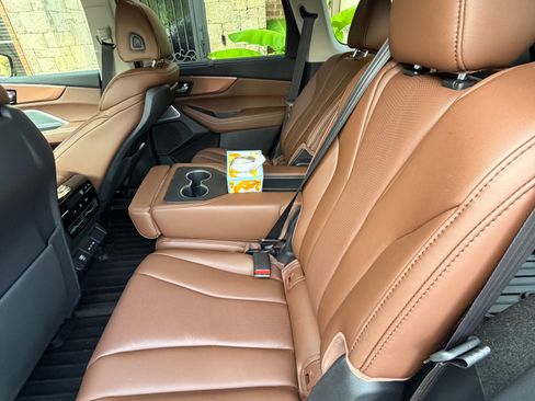 Used 2025 Acura MDX SH-AWD w/ Technology Package image 4