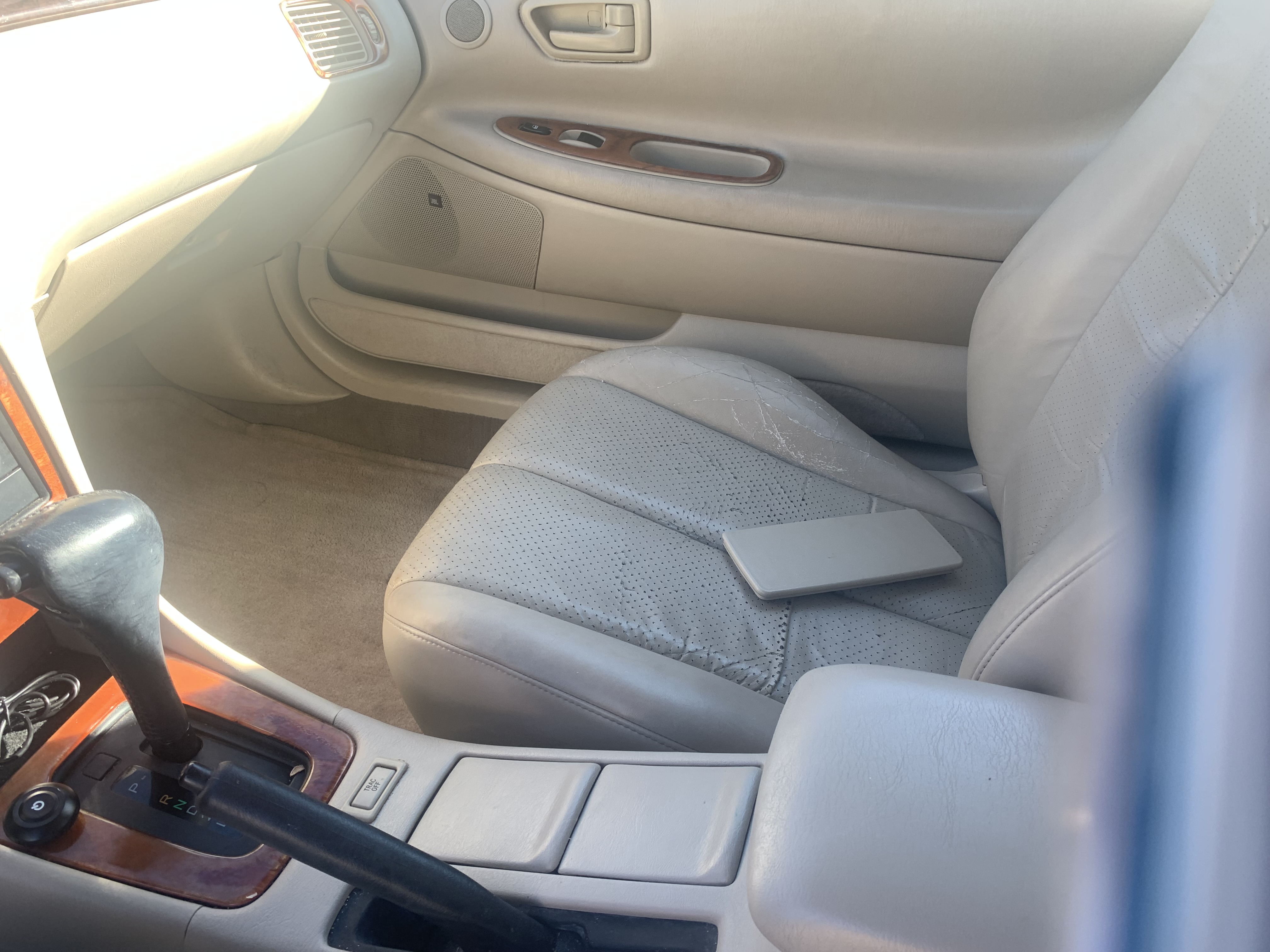 Used 1999 Toyota Solara SLE FWD image 23