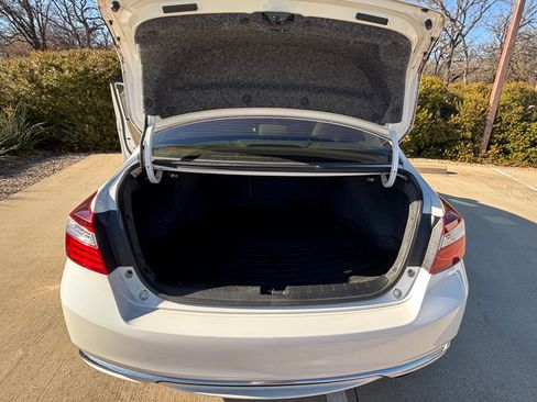 Used 2016 Honda Accord EX-L image 11